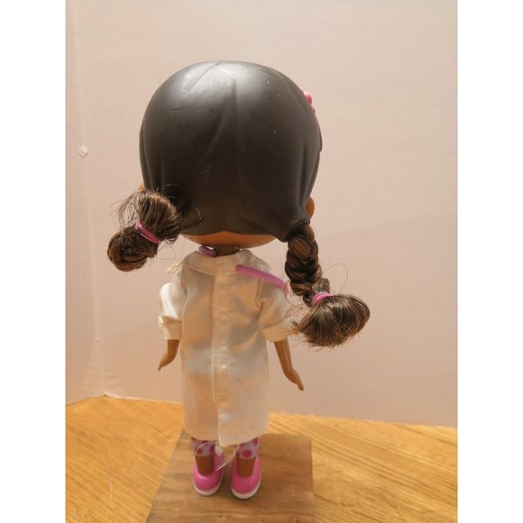 Disney Jr Just for Play Doc Mcstuffins 9 inch doll - Picture 2 of 4